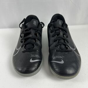Unisex Kids Nike Mercurial Vapor 13 Academy IC soccer shoes in black Size 5